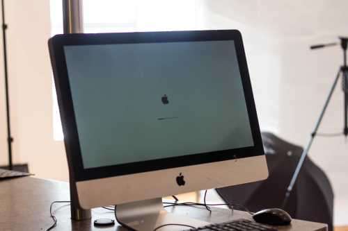I MAC CORE 2 DUO 2009 21.5 INCH PLIZ READ