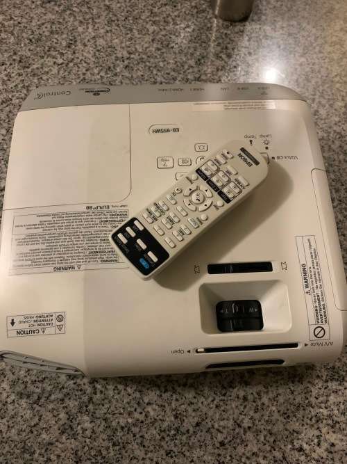 EPSON EB-955W PROJECTOR
