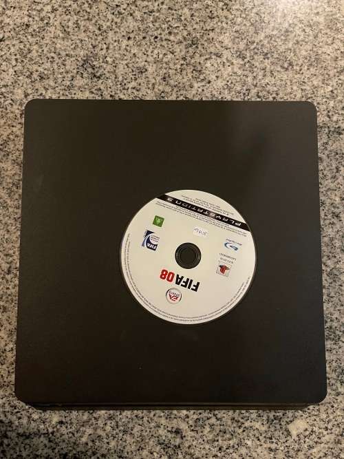 SONY PLAYSTATION 4 500GB SLIM