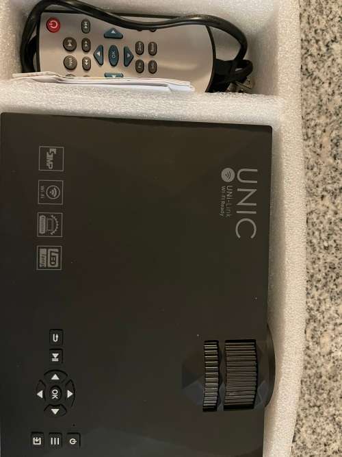 UNIC UNI-LINK WIFI  LED Projector 1200LM 1080P HD WIFI VGA SD AV USB Support Miracast DLNA Airplay
