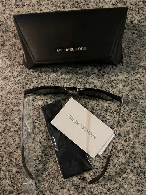 Michael Kors MK2134 COLBURN Sunglasses