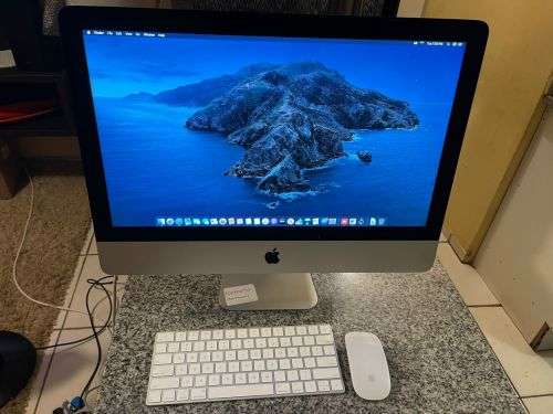 I MAC 2017 , 21.5 INCH DUAL  CORE i5 8GB RAM 1TB HDD MINT  AS NEW WITH MAGIC MOUSE and KEYBOARD