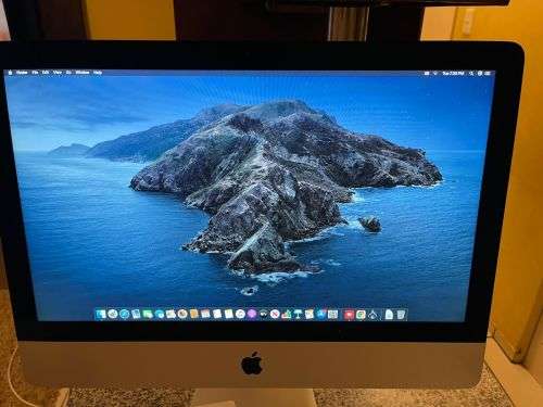 I MAC 2017 , 21.5 INCH DUAL  CORE i5 8GB RAM 1TB HDD MINT  AS NEW WITH MAGIC MOUSE and KEYBOARD
