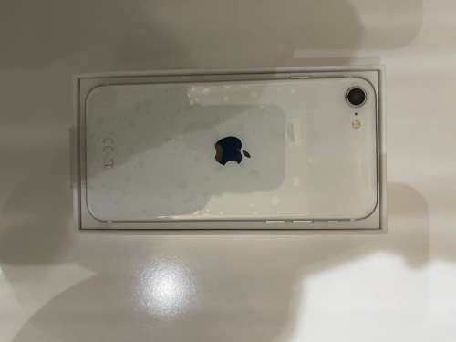 APPLE I PHONE SE 2020 64GB  WHITE MINT CONDITION AS NEW 10/10 CONDITION