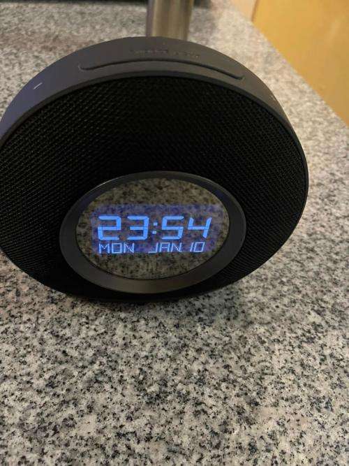 JBL Horizon Bluetooth Alarm Clock with USB Charging and Ambient Light (Black)