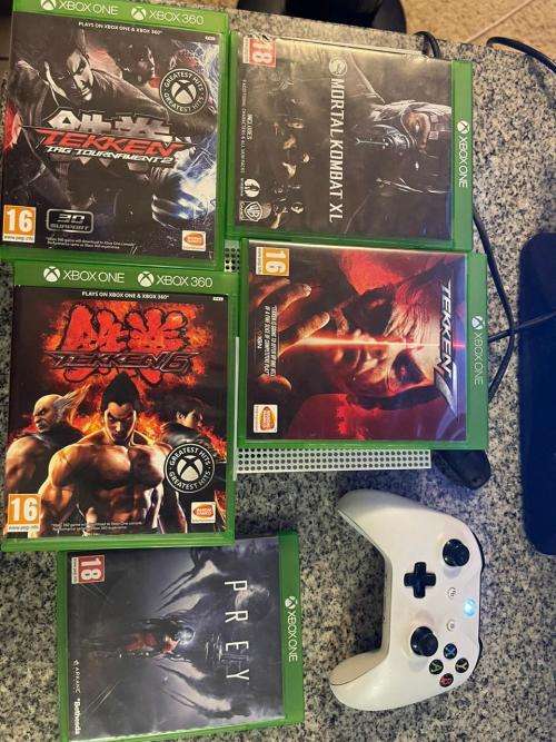 XBOX BOX ONE S 1TB 1681 WITH 2 CONTROLLERS and 5 GAMES