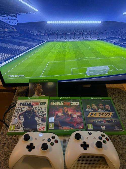 XBOX BOX ONE S 1TB 1681 WITH 2 CONTROLLERS and 4 GAMES