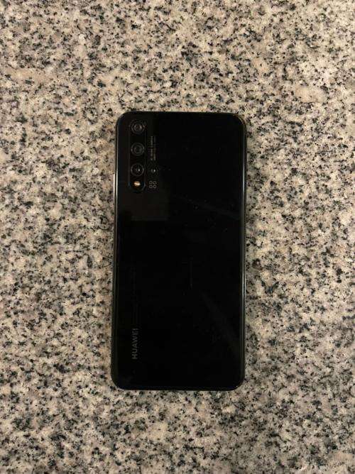 HUAWEI NOVA 5T 8GB RAM 128GB DUAL SIM MINT CONDITION