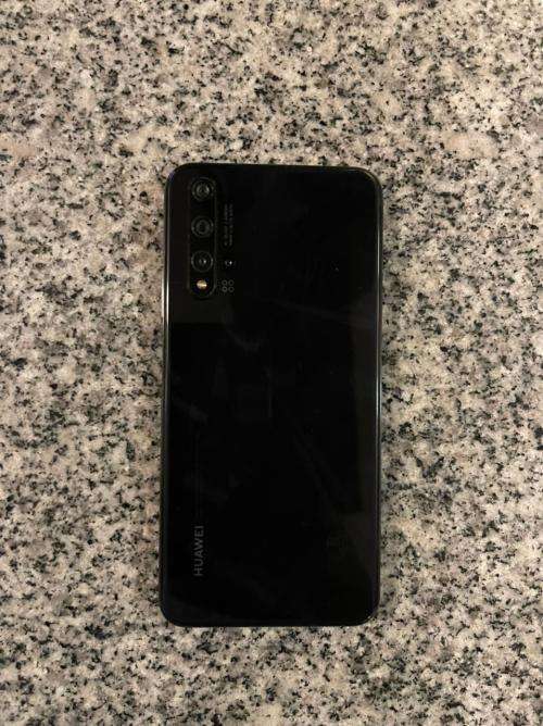 HUAWEI NOVA 5T 8GB RAM 128GB DUAL SIM MINT CONDITION