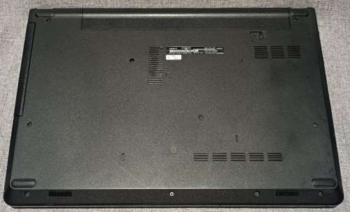 Dell Inspiron 15 3558, i5-5200U@2.2GHz, Nvidia GeForce 920M GPU 2GB VRAM, 16GB RAM, 256GB SSD