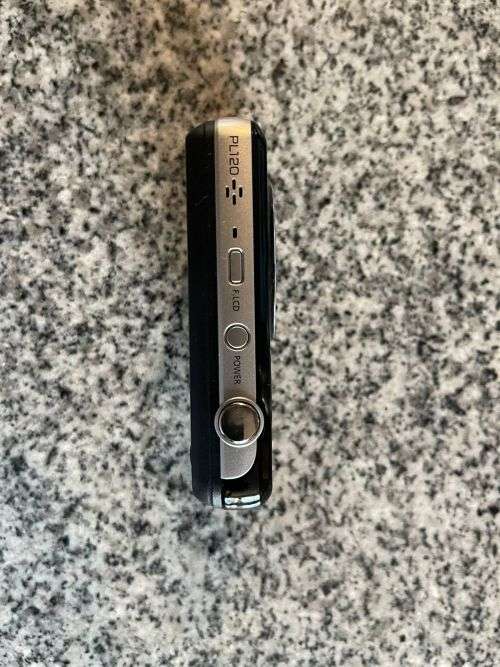 Samsung PL Series PL120 14.2MP Digital Camera - Black