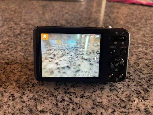 Samsung PL Series PL120 14.2MP Digital Camera - Black