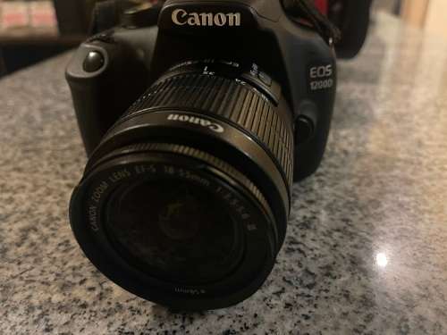 Canon EOS 1200D Digital SLR Camera with 18-55 DC lens