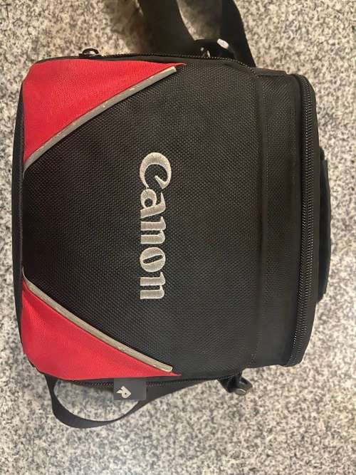 Canon EOS 1200D Digital SLR Camera with 18-55 DC lens