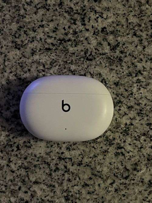 Beats Studio buds