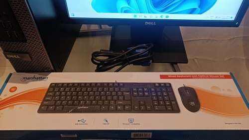 Complete Package, Dell OptiPlex 9020 i5-4570@3.2GHz,8GB RAM, 240GB SSD, Lenovo 18.5` Monitor etc