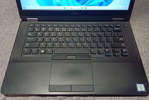 Dell Latitude E5470 UltraBook, Core i5-6500U@2.5GHz, 16GB RAM, 256GB M.2 SSD, Windows 11Pro