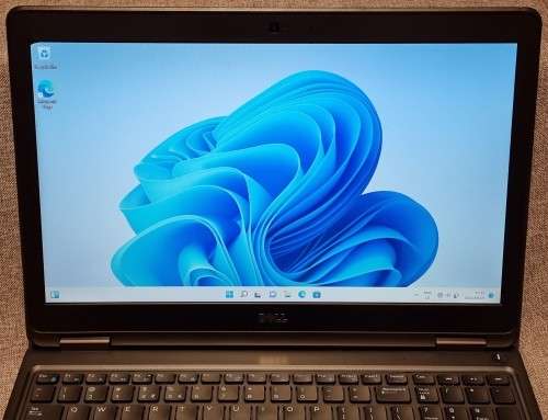 Dell Latitude E5550,15.6` Display, Intel i5-4310U@2.59GHz, 8GB Memory, 500GB HDD, Windows 11 Pro