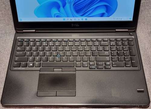 Dell Latitude E5550,15.6` Display, Intel i5-4310U@2.59GHz, 8GB Memory, 500GB HDD, Windows 11 Pro