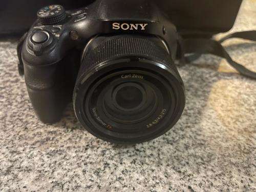 Sony Cyber-shot DSC-HX300/BC 20.4 MP Digital Camera with 50x Optical Zoom and 3-Inch Xtra Fine LCD