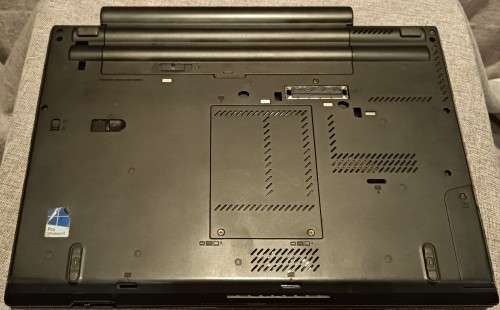 Lenovo ThinkPad T430, Intel i7-3520M@2.9GHz, 8GB Memory, Nividia NVS5400M GPU, 64GB SSD, 500GB HDD