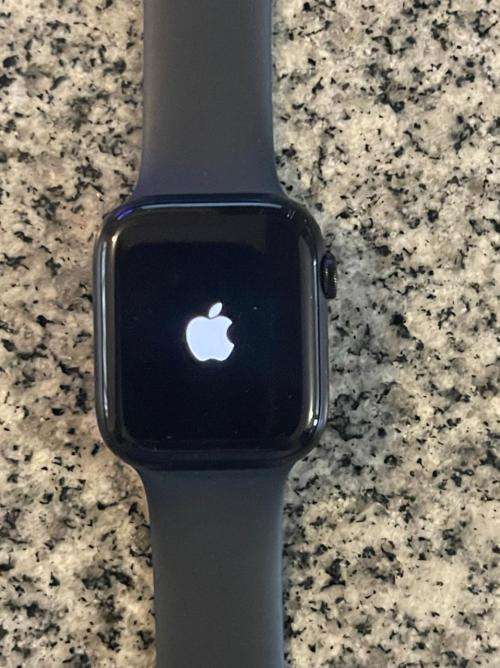 APPLE WATCH SERIES 7 - 45MM -GPS LTE PLEASE READ