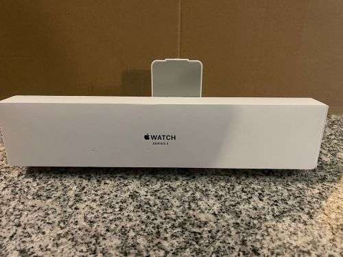 Apple Series 3 watch 38mm