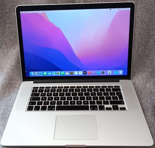 MacBook Pro A1398, i7 Quad Core processor, 16GB RAM, 250GB SSD, 15.4` Retina 2880x1800 display