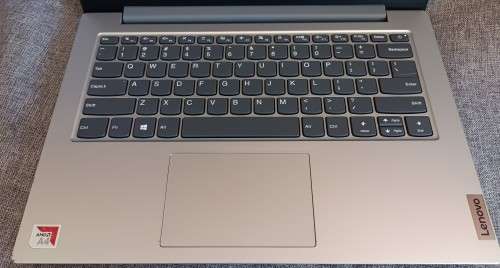 Lenovo IdeaPad Slim 1-14AST-05, AMD A4-9120e, Radeon R3 graphics, 4Gb RAM, 64Gb SSD, 14` HD Display