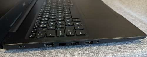 Dell Inspiron 3581 Carbon,7th Gen Intel i3-7020U@2.3GHz, 8GB RAM, 1TB HDD, 15` FHD display, Win11
