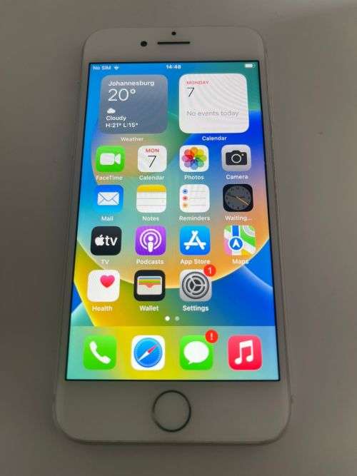I PHONE 8 256GB 85% BATT HEALTH MINT CONDITION