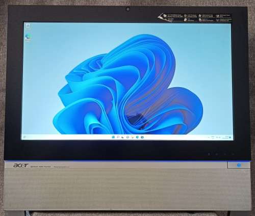 Acer Aspire Z3731 All-in-One PC, Pentium Dual Core E6700@3.2GHz, 8GB Ram, 256GB SSD,FHD TouchScreen