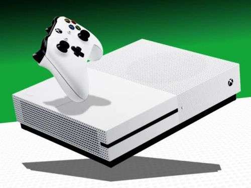 X BOX ONE S 500GB  1 CONTROLLER 2 GAMES