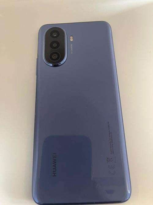 HUAWEI NOVA Y70 PLUS SINGLE SIM 4G RAM 128GB  MINT CONDITION
