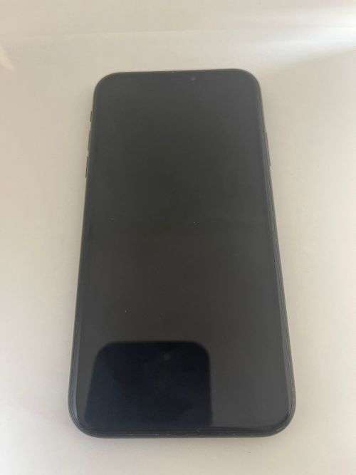 i PHONE XR 64GB MINT CONDITION  PLEASE READ