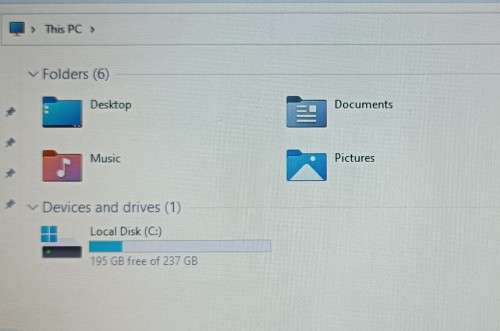 Dell Latitude 5480, 6th Gen Intel i5-6300U@2.4GHz, 8GB RAM, 256GB SSD, 14` HD Display, Win 11