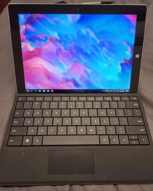 Microsoft Surface 3 1645 10.8` Touchscreen FHD Tablet,Intel Atom x7-Z8700 Quad Core 64GB SSD 2GB RAM