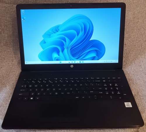 HP 15-da2xxx, 10th Gen i7-10510U@1.8GHz, 16GB RAM, 256GB NVMe SSD, 1TB HDD, 15.6` HD Display, Win 11
