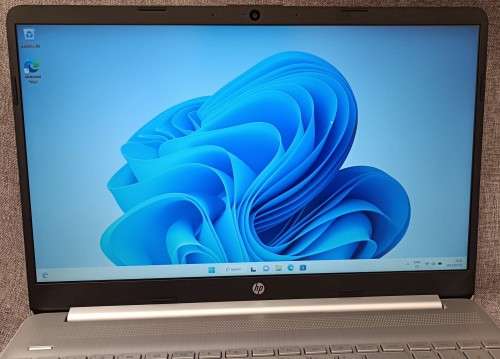 HP 15s-fq2xxx, 11th Gen Core i3-1115G4@3GHz, 12GB RAM, 512GB NVMe SSD, 15.6` FHD Display, Win 11 Pro