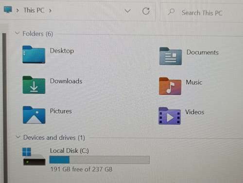 Dell Latitude 5490, 8th Gen i7-8650U@1.9Ghz, 240GB SSD, 16GB RAM, 14` FHD LED Display, Win 11