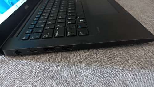 Dell Latitude 7280, 12.5` FHD Touch Screen, Intel i5-6300U 6th Gen @2.40GHz, 16GB RAM. 256GB m.2 SSD