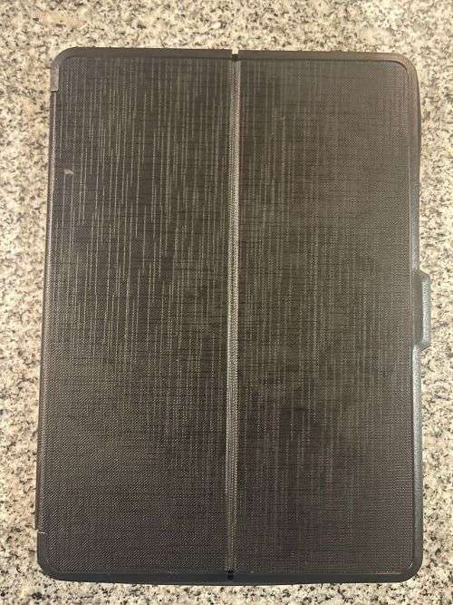 IPAD 6TH GEN MODEL A1893 128GB MINT WIFI