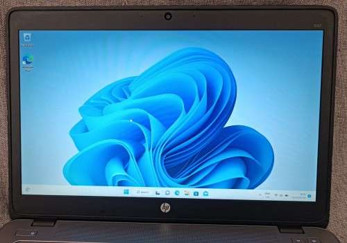 HP EliteBook 840G2, Intel i5-5300U@2.3GHz, 8GB RAM, 240GB SSD, 14` HD(1366x768) Display, Windows 11