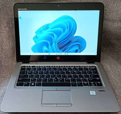 HP EliteBook 820 G3 TouchScreen, Intel i7-6500U@2.5GHz, 16GB RAM, 256GB m.2 SSD, 500GB HDD, FHD 12.5