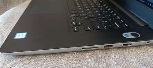Dell Vostro 5581 8th Gen Intel Core i5-8265U, 8GB RAM, 256GB m.2 SSD, 1TB HDD, 15.6` FHD, Windows 10