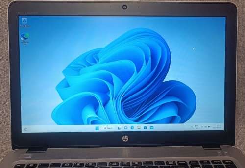 HP EliteBook 850G3, Intel i7-6600U@2.6GHz, 16GB RAM, 256GB NVMe SSD, 15.6` HD Display (1366x768)