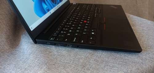 Lenovo  ThinkPad E15, 11th Gen i5-1135G7@2.4GHz, 8GB RAM, 5123GB m.2 NVMe SSD, 15` FHD Display