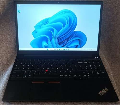 Lenovo  ThinkPad E15, 11th Gen i5-1135G7@2.4GHz, 8GB RAM, 5123GB m.2 NVMe SSD, 15` FHD Display