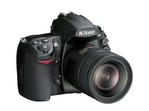 NIKON D700 DIGITAL DSLR CAMERA WITH 18-200MM LENSE