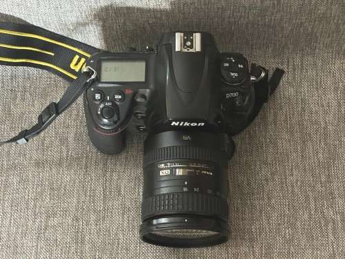 NIKON D700 DIGITAL DSLR CAMERA WITH 18-200MM LENSE